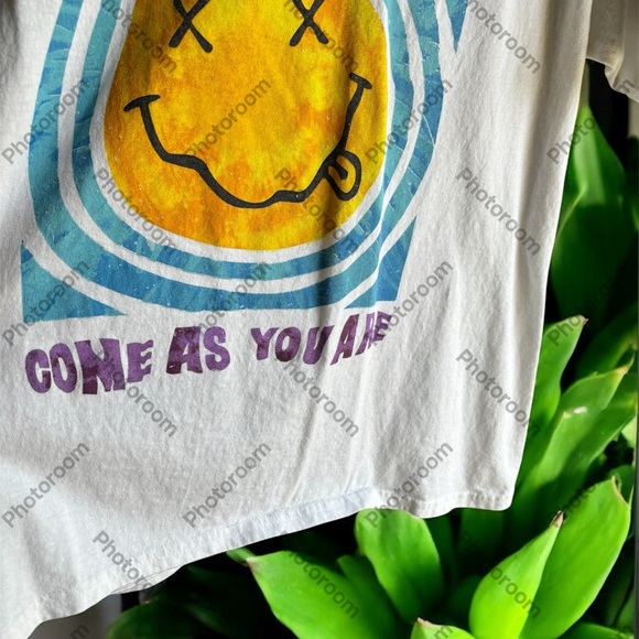 Men’s Nirvana Tshirt - Picture 2 of 3